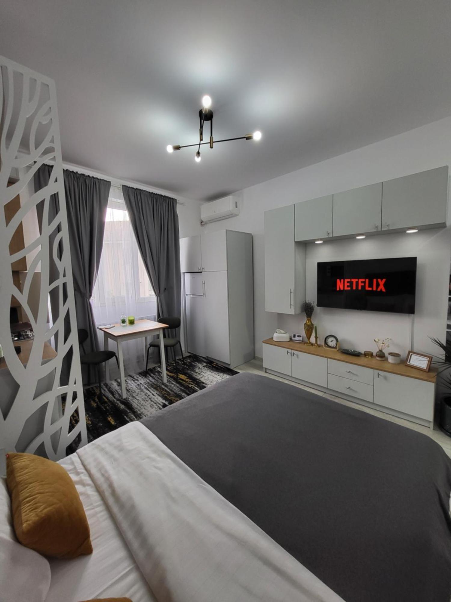 Helen Apartment